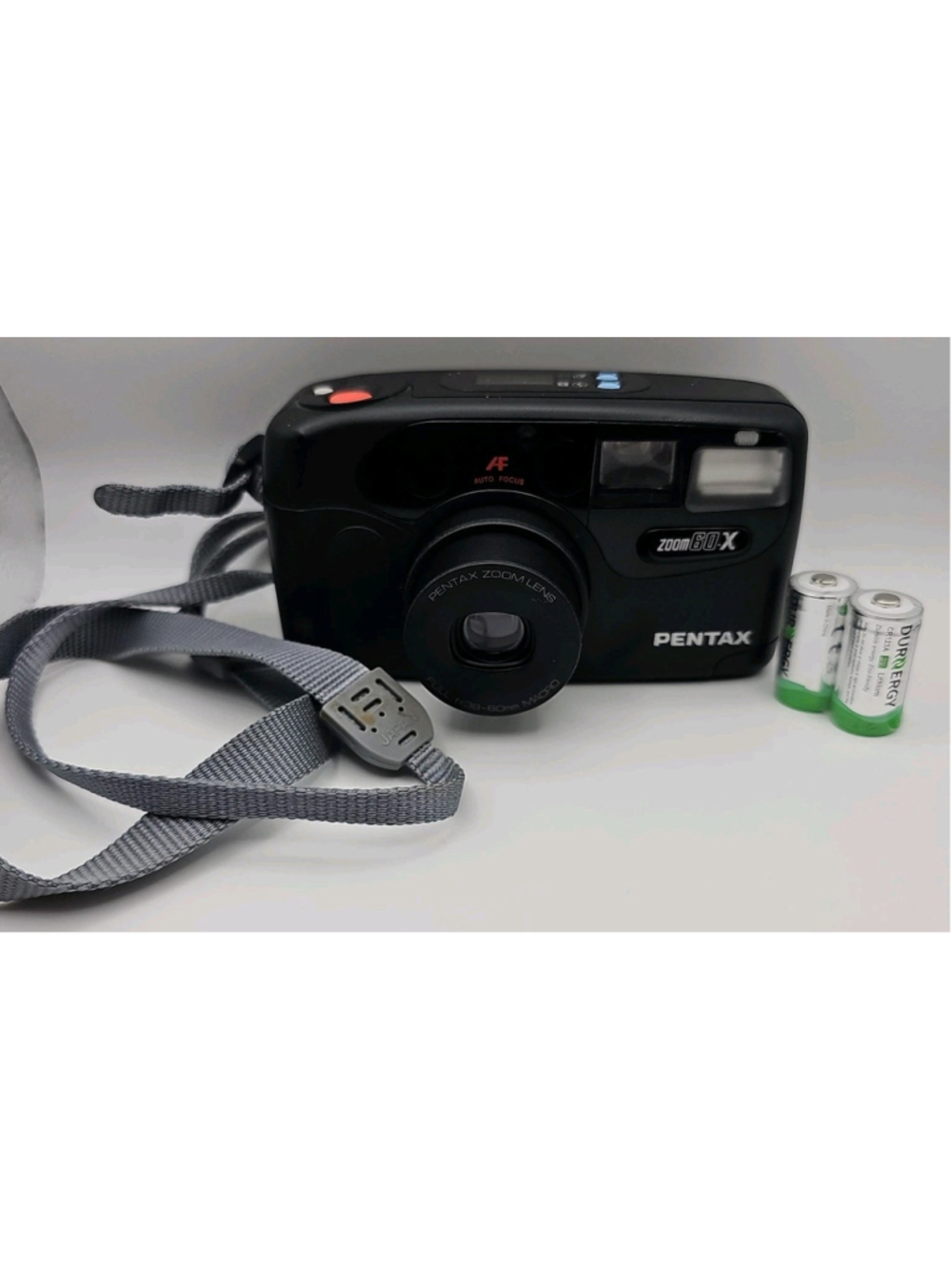 Pentax Zoom 60X 35mm Point & Shoot Camera 38-60mm Lens w Strap Tested & Working